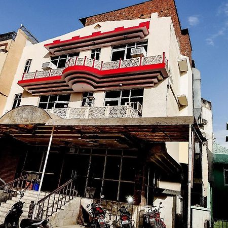 Oyo Hotel Apoorva Deluxe Dzsaipur Kültér fotó