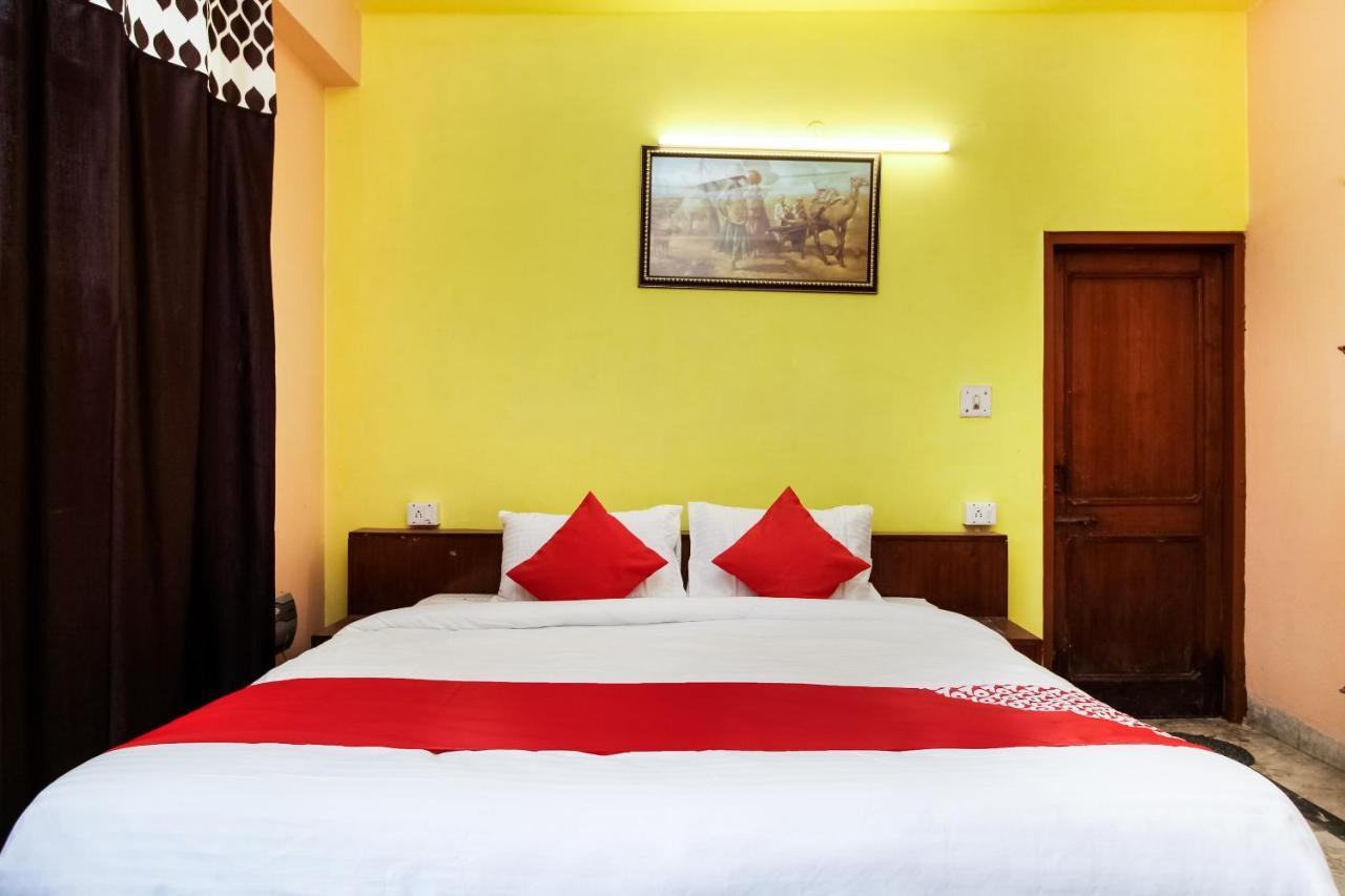 Oyo Hotel Apoorva Deluxe Dzsaipur Kültér fotó